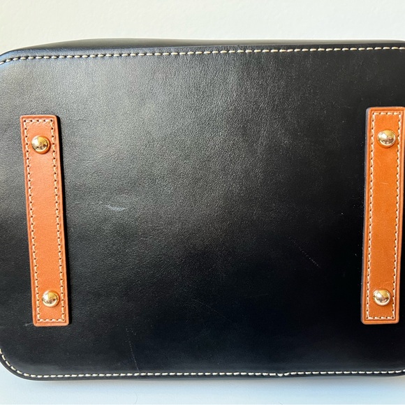 Dooney & Bourke Wexford Tasha Bucket Bag - Picture 4 of 9